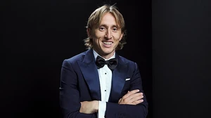 Người hâm mộ bất ngờ khi Luka Modric nhận vai trò mới ở một CLB Anh