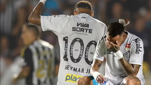 Neymar bật khóc vì chấn thương trong ngày đặc biệt, giấc mộng World Cup gần như khép lại