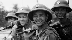 Nhà sử học Dương Trung Quốc: "Cuộc sum họp lớn nhất trong lịch sử!"
