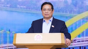 Thủ tướng chỉ đạo chấn chỉnh kỷ cương, tạo môi trường kinh doanh thuận lợi cho doanh nghiệp