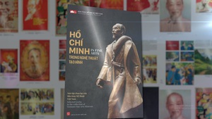 Ra mắt sách "Hồ Chí Minh trong nghệ thuật tạo hình"