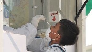 Thái Lan bùng phát COVID-19 do biến thể mới Omicron XEC