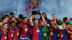 Tân vương La Liga Barcelona: Hành trình bây giờ mới bắt đầu..