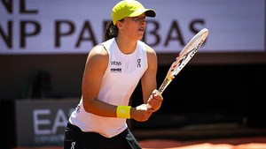 'Nữ hoàng sân đất nện' Swiatek có bảo vệ được vương miện ở Roland Garros 2025?