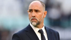 HLV Juventus nói thẳng về tương lai sau khi giành vé dự Champions League