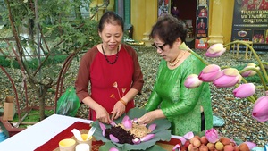 Tái hiện Tết Đoan ngọ xưa và nay tại Hoàng thành Thăng Long