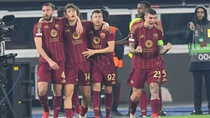 Nhận định, soi tỷ lệ Roma vs Fiorentina 23h00 ngày 4/5, vòng 35 Serie A