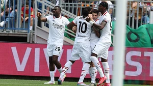 Nhận định, soi tỷ lệ Genoa vs AC Milan 01h45 ngày 6/5, vòng 35 Serie A