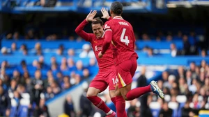 Nhìn từ vụ Chiesa, Liverpool phải mua sắm gấp