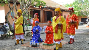 Gìn giữ bản sắc văn hóa tín ngưỡng độc đáo Lễ hội Kỳ yên Thượng điền đình Bình Thủy