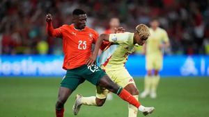 Giành cú ăn 3 với PSG, vô địch Nations League nhưng người đã 'bỏ túi' Yamal vẫn không tự tin giành Quả bóng vàng