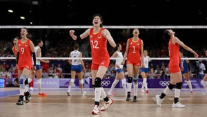 Lịch thi đấu FIVB Volleyball Nations League 2025 ngày 8/6 (ngày cuối tuần 1)