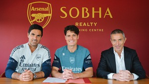 Arsenal chính thức chiêu mộ thành công tân binh thứ 3 trong mùa hè