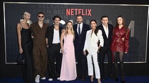 Mâu thuẫn gia đình Beckham: Phía sau bức màn nhung