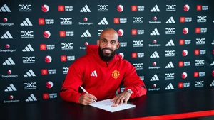 Tin chuyển nhượng ngày 23/7: MU lần đầu tiên làm điều này sau 20 năm; Nottingham Forest 'mời' Man City chiêu mộ đội trưởng