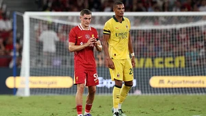 Liverpool thua AC Milan trong trận ra mắt của tân binh 100 triệu bảng