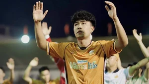 CAHN chiêu mộ trung vệ U23 Việt Nam Phạm Lý Đức