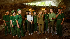 Đưa vào hoạt động Khu du lịch sinh thái “Đường Trường Sơn huyền thoại - Hang Chỉ huy”