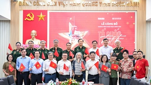 'Concert quốc gia - Tổ quốc trong tim' trên sân vận động Mỹ Đình