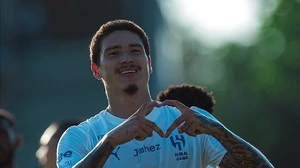 Một ngày sau khi tới Ả rập, Nunez ghi bàn ra mắt CLB mới và nói lời tri ân Liverpool