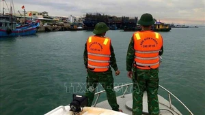 Ứng phó với bão số 5: Tổ chức cứu chữa người bệnh kịp thời, an toàn