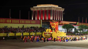 'Sắc đỏ Ba Đình' mang đến trải nghiệm độc đáo, hấp dẫn du khách dịp 2/9