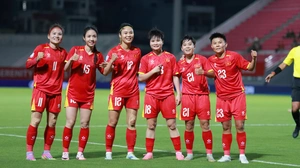 HLV Mai Đức Chung: ‘Tôi muốn đội tuyển Việt Nam thắng đậm hơn'