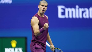 Alcaraz lập kỷ lục đặc biệt sau khi vào tứ kết US Open 2025