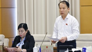 Phiên họp thứ 49 Ủy ban Thường vụ Quốc hội: Chấn chỉnh tình trạng cán bộ né tránh, sợ sai không dám làm