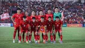 Tin nóng bóng đá Việt Nam hôm nay 10/9: Trung Kiên tự hào với thành tích ba trận giữ sạch lưới; Báo Đông Nam Á ca ngợi U23 Việt Nam