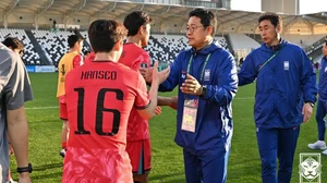 TRỰC TIẾP bóng đá Uzbekistan vs Hàn Quốc 18h30 hôm nay 13/1, VCK U23 châu Á 2026