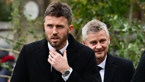 MU chính thức bổ nhiệm Michael Carrick làm HLV tạm quyền