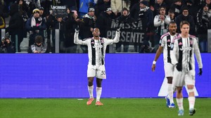 Juventus thắng 5 sao để tiếp tục mơ về Scudetto