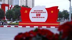 Hình ảnh: Hà Nội rực rỡ cờ hoa chào mừng Đại hội XIV của Đảng