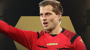 Trọng tài 34 tuổi bắt chính trận bán kết U23 Việt Nam vs U23 Trung Quốc là ai?