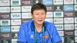 Chuỗi trận toàn thắng của HLV Kim Sang Sik cuối cùng đã dừng lại