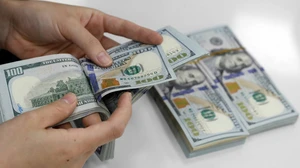 Tỷ giá hôm nay 22/1: Giá USD và NDT điều chỉnh nhẹ