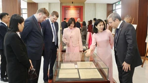 "Mở lối" cho di sản tư liệu