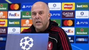 Arne Slot chỉ ra 2 vấn đề của Liverpool trước cuộc đối đầu với Qarabag ở Champions League