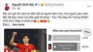 Đình Bắc tri ân người hâm mộ sau khi nhận danh hiệu cao quý của AFC