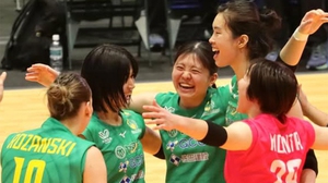Trần Thị Thanh Thúy tiếp tục tỏa sáng, Gunma Green Wings vào top 4 giải vô địch bóng chuyền Nhật Bản