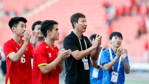 HLV Kim Sang Sik lập kỷ lục vô tiền khoáng hậu cùng U23 Việt Nam