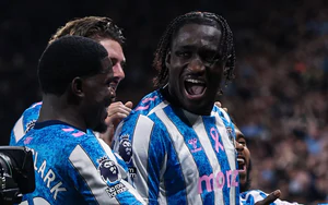 Đội bóng Anh thắng trận sân nhà đầu tiên ở Premier League sau hơn 9000 ngày