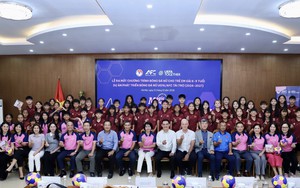 AFC hỗ trợ bóng đá Việt Nam phát triển bóng đá nữ 