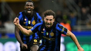 Chơi thiếu người, Inter Milan thắng nhọc Shakhtar Donetsk