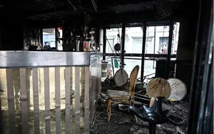 Pháp ban hành lệnh cấm biểu tình tại thủ đô Paris 
