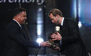 Harry Kane giành Quả bóng Vàng 2026