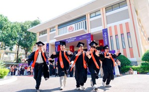 Doanh nghiệp đánh giá cao năng lực thực chiến của sinh viên BTEC FPT Đà Nẵng ngay tại lễ tốt nghiệp