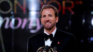 Harry Kane: Quả bóng Vàng độc bản và khiêm nhường