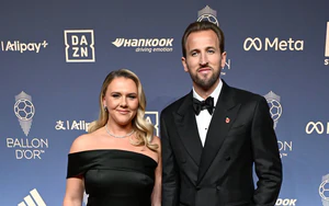 Harry Kane gửi thông điệp xúc động tới vợ khi giành Quả bóng Vàng 2026